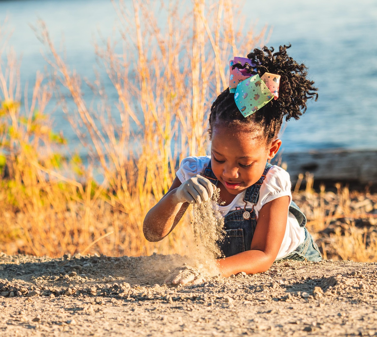 Child playing in sand Child playing in sand